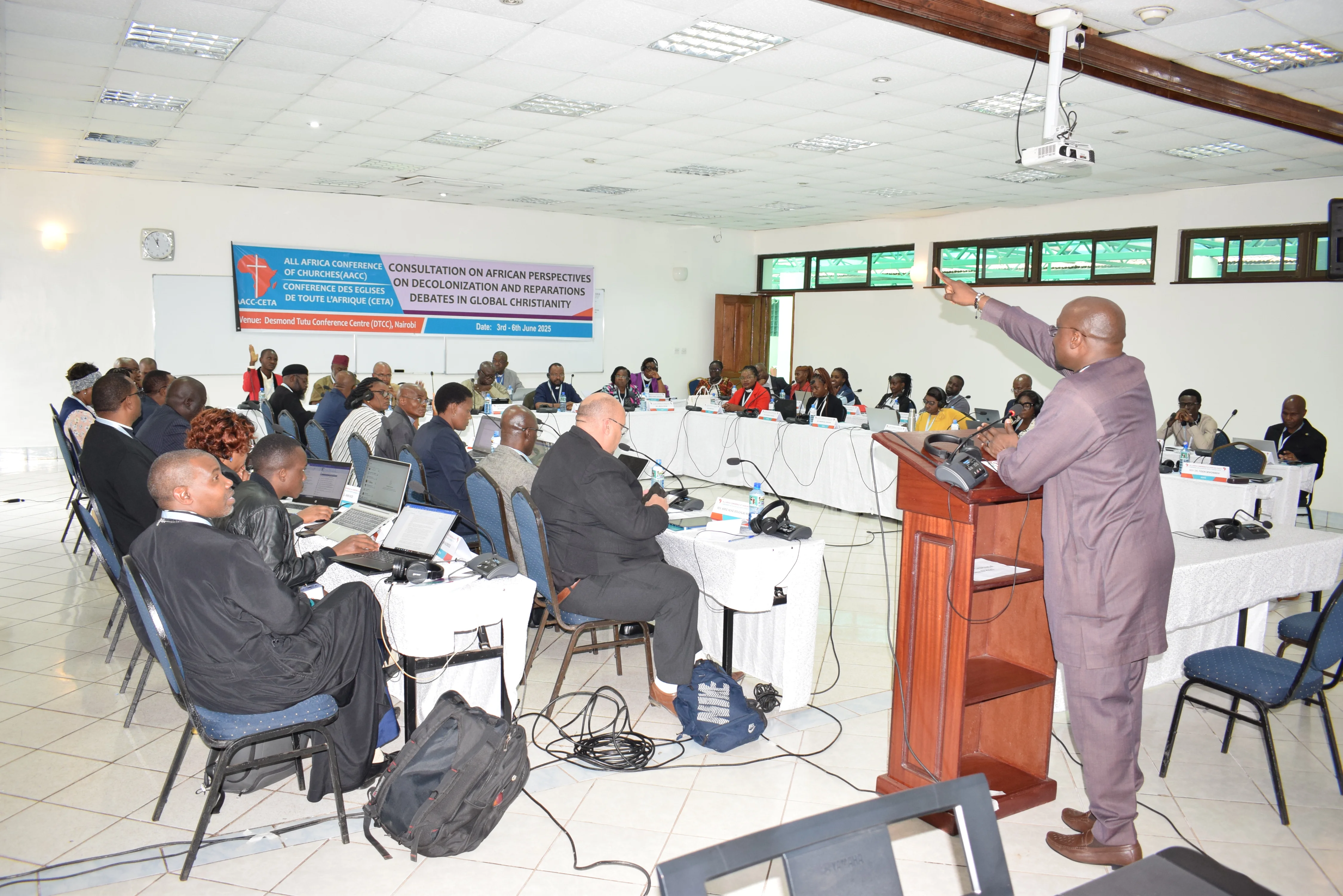 Participants group photo during discussions