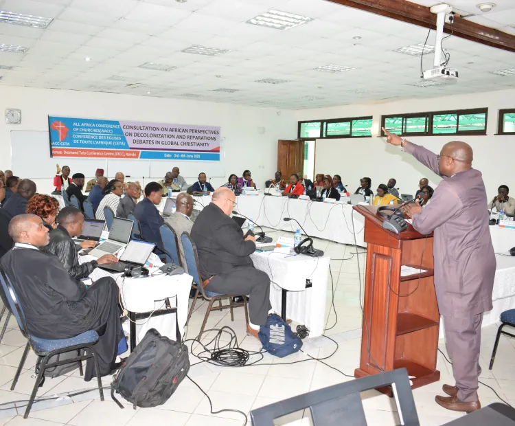 Participants group photo during discussions